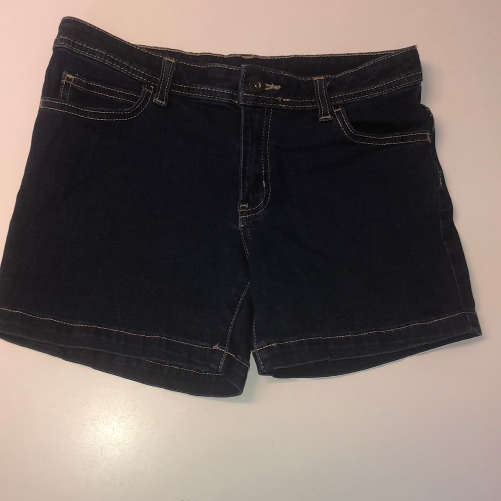 Big Girls Size 14, Faded Glory Denim Shorts.